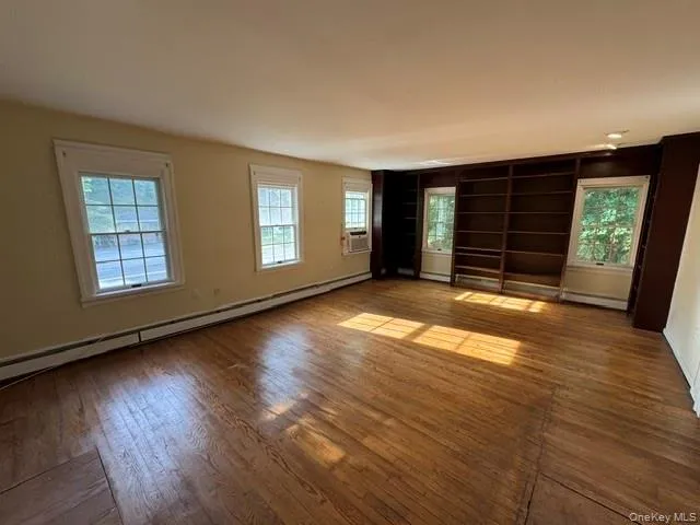 74 S Airmont Road Suffern, NY 10901