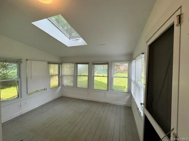 74 S Airmont Road Suffern, NY 10901