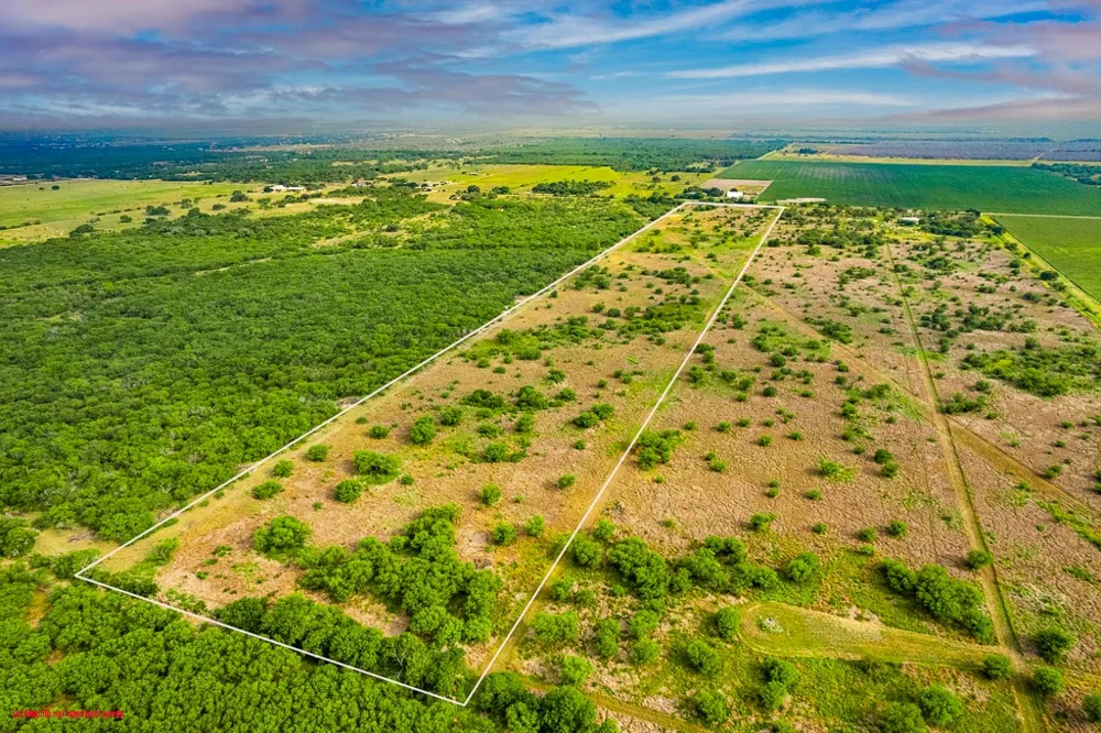 County Road 1144 Sinton, TX 78387
