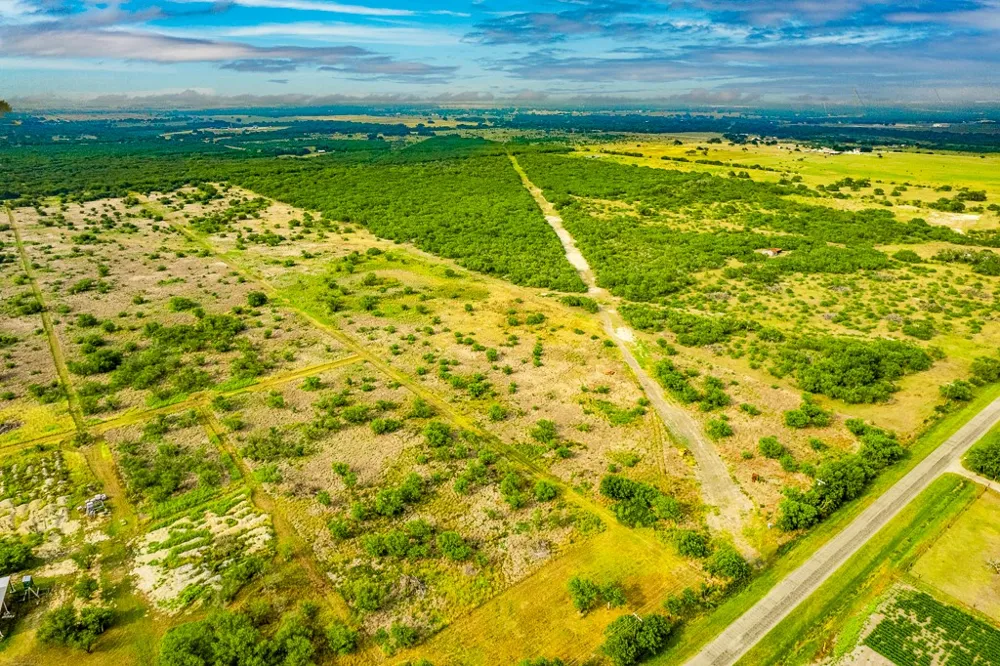 County Road 1144 Sinton, TX 78387