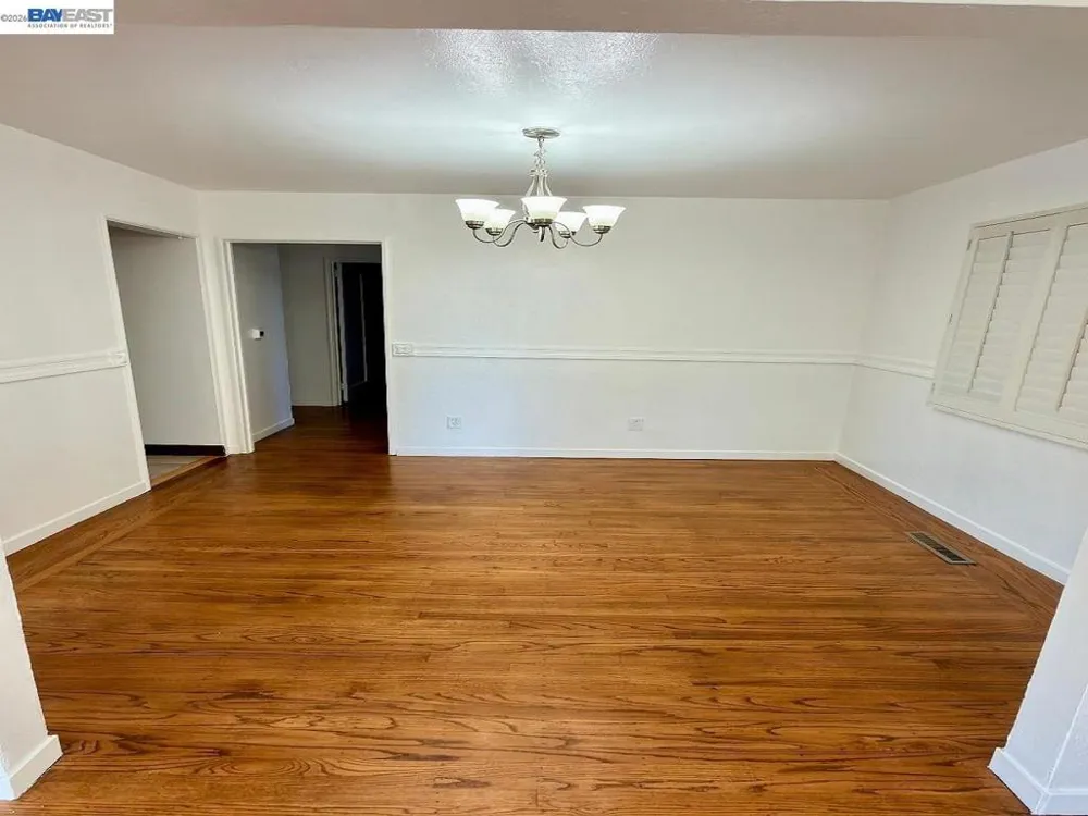 4256 Seven Hills Road Castro Valley, CA 94546