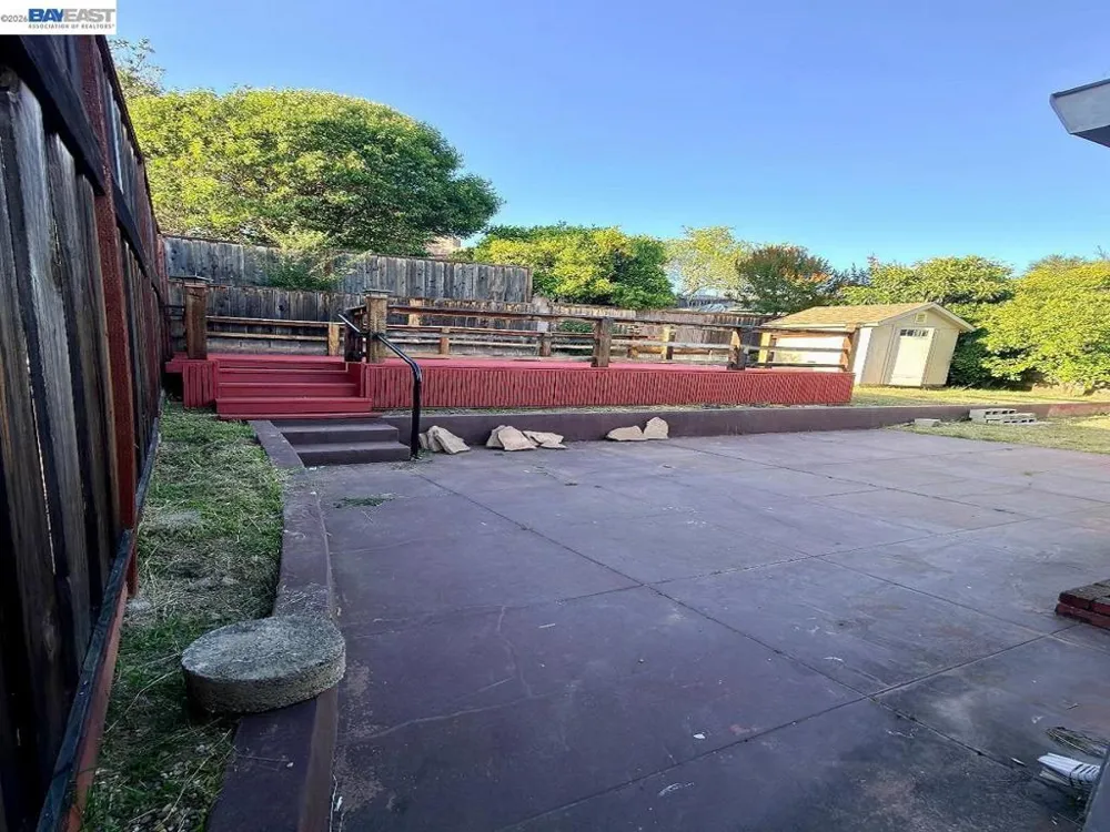 4256 Seven Hills Road Castro Valley, CA 94546