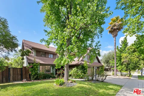 26926 De Berry Drive