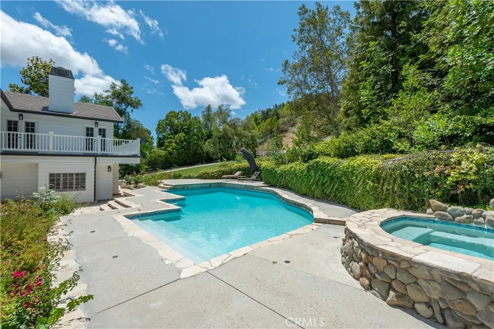 24232 LONG VALLEY ROAD Hidden Hills, CA 91302