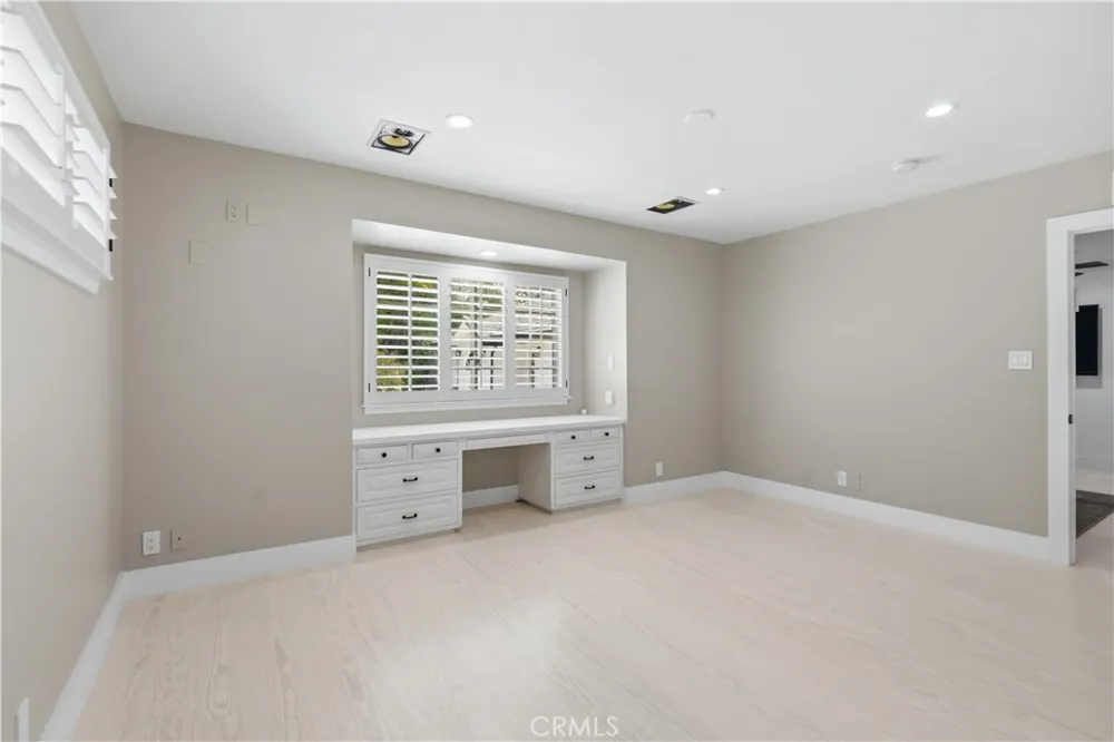 24232 LONG VALLEY ROAD Hidden Hills, CA 91302