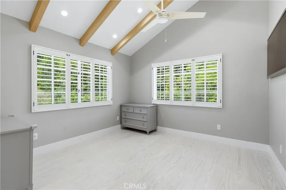 24232 LONG VALLEY ROAD Hidden Hills, CA 91302