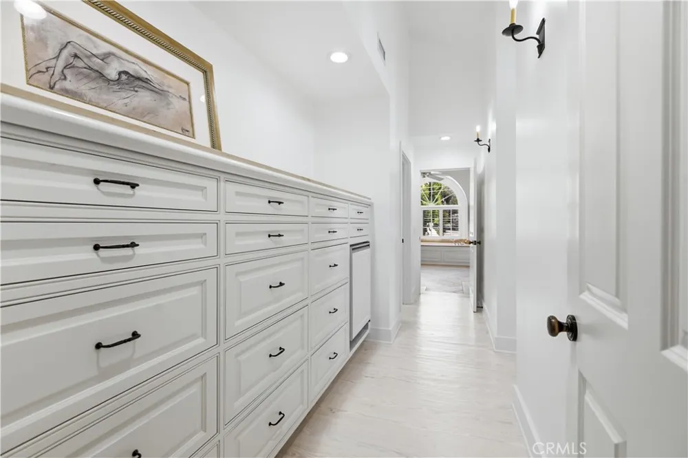 24232 LONG VALLEY ROAD Hidden Hills, CA 91302