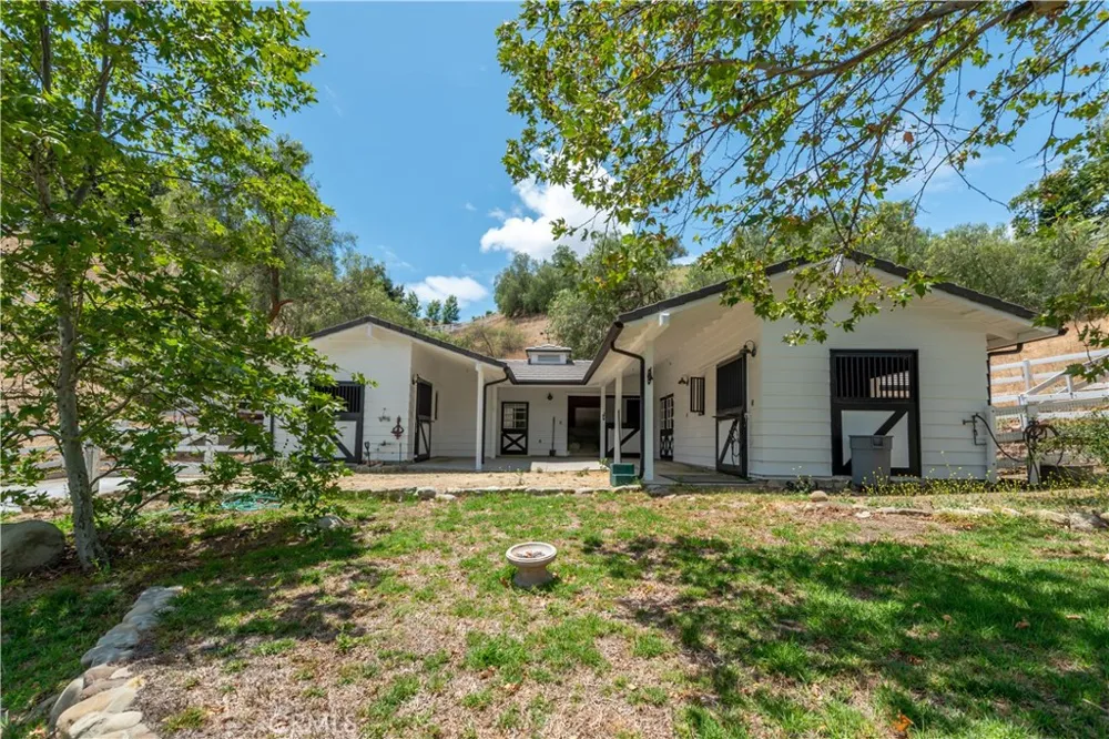 24232 LONG VALLEY ROAD Hidden Hills, CA 91302