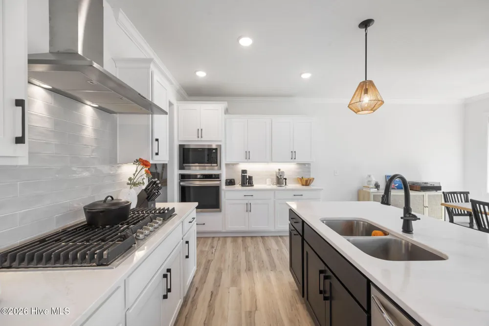 2020 Moonraker Drive Fuquay Varina, NC 27526