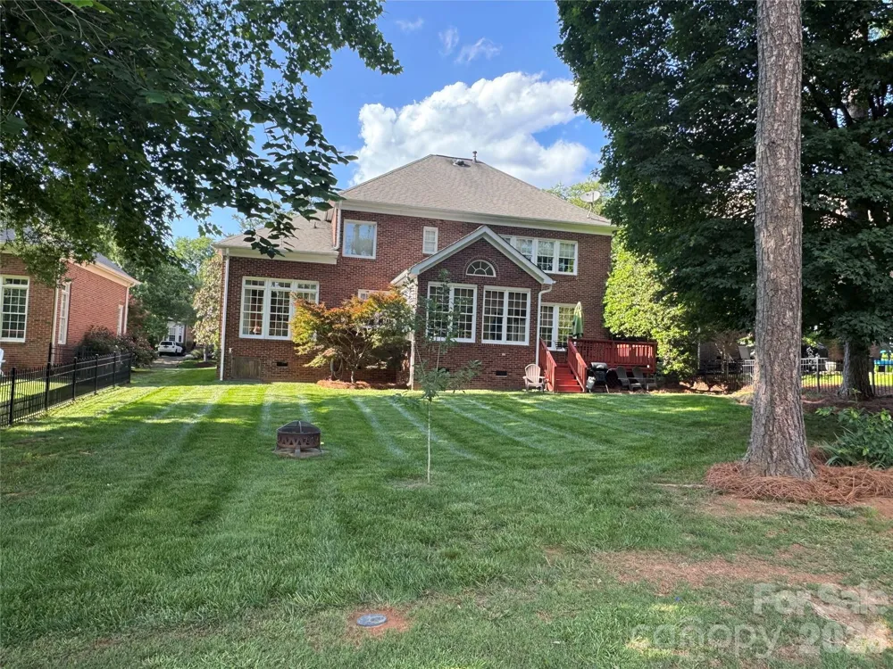 18324 Turnberry Court Davidson, NC 28036