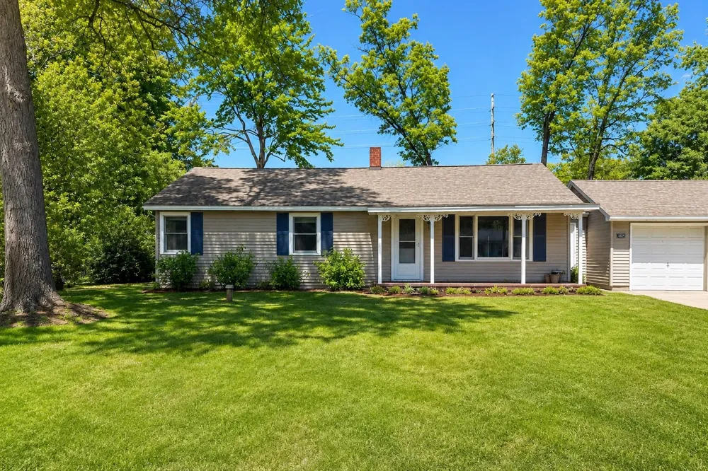 1865 Maple Drive