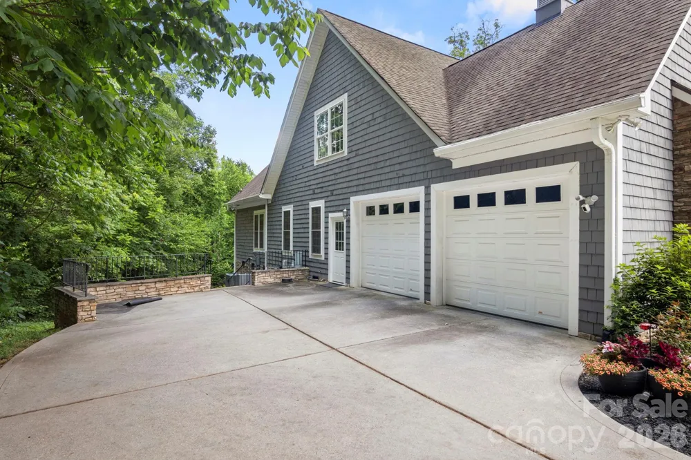 587 Amesbury Drive Mt Ulla, NC 28125