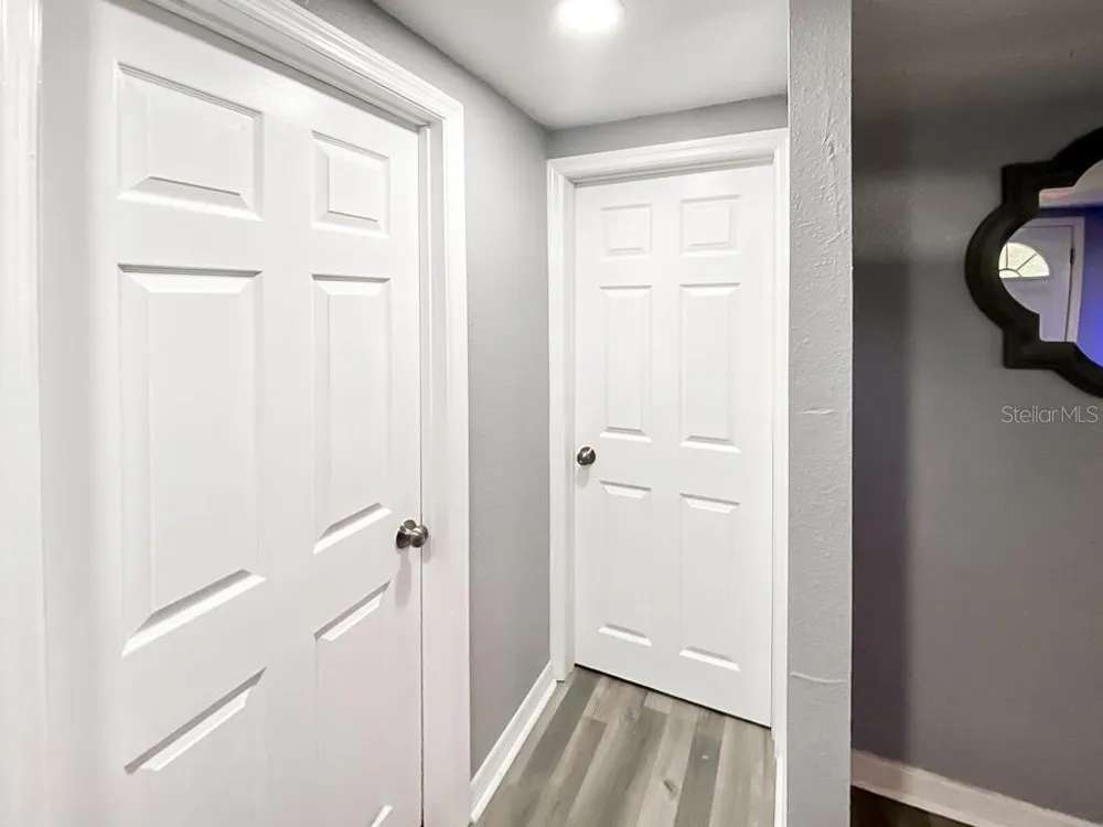 4303 CHESTNUT AVENUE Sarasota, FL 34234