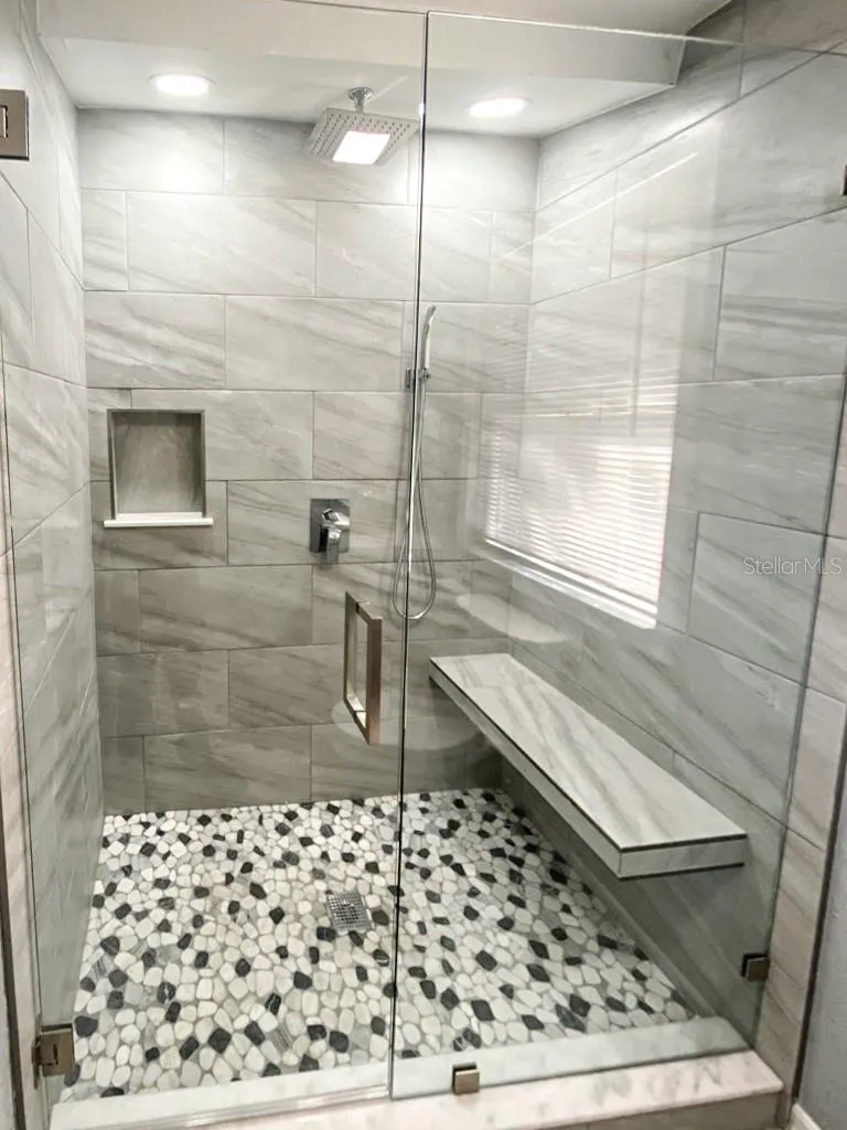4303 CHESTNUT AVENUE Sarasota, FL 34234
