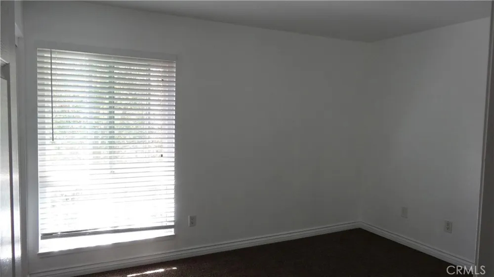 16741 Parthenia #3 Northridge, CA 91343