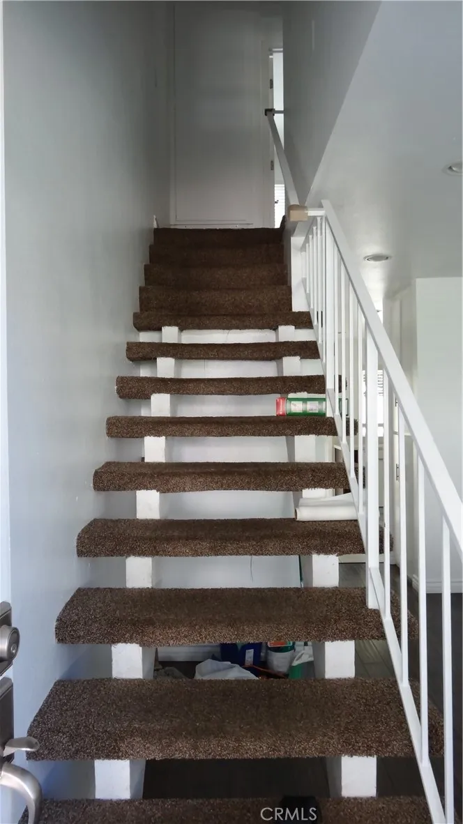 16741 Parthenia #3 Northridge, CA 91343