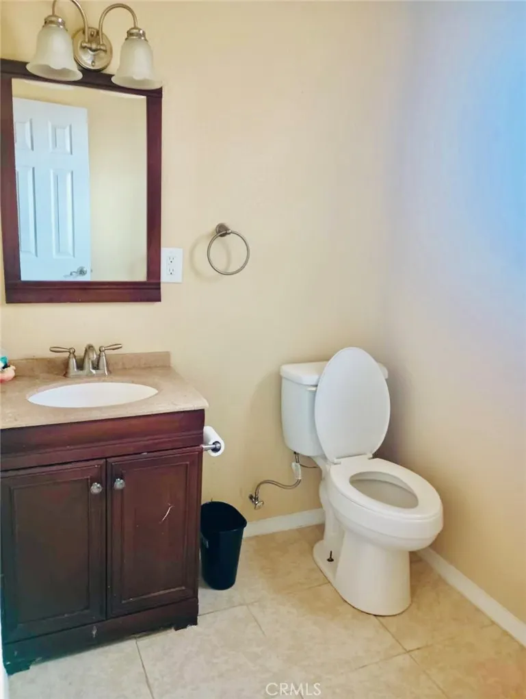 12639 Esther Boron, CA 93516