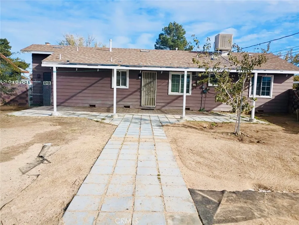 12639 Esther Boron, CA 93516