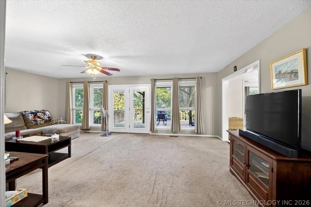 36602 Ridge Poteau, OK 74953