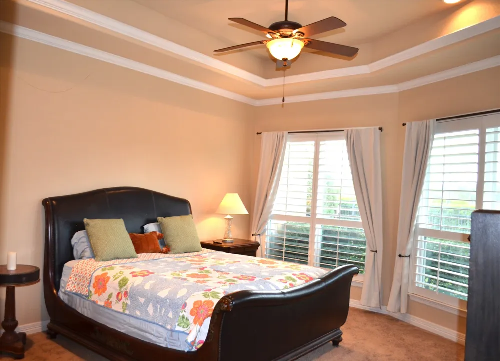 2541 Vineyard Drive Granbury, TX 76048