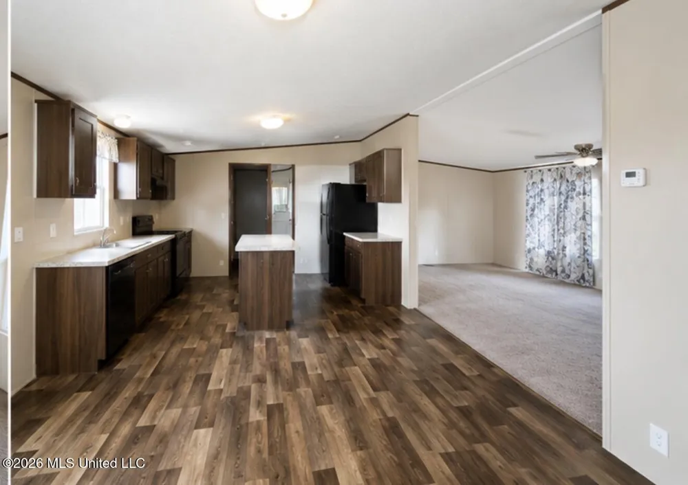 5207 Mudline Road Enid, MS 38927
