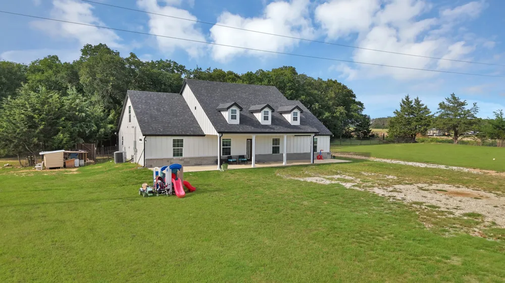 420 County Road 1130 Cumby, TX 75433