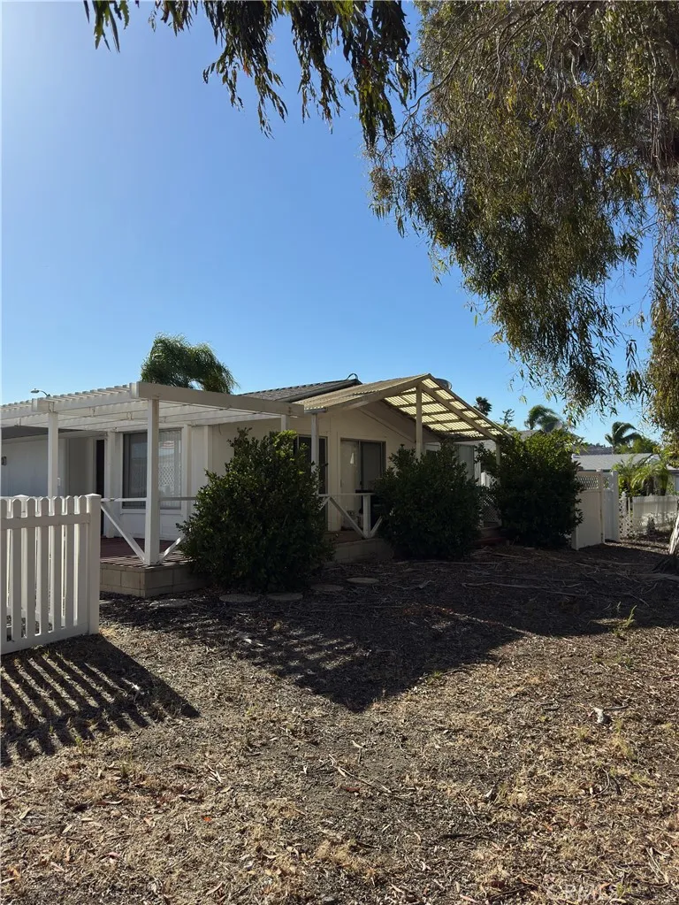 38310 Camino Cinife Murrieta, CA 92563