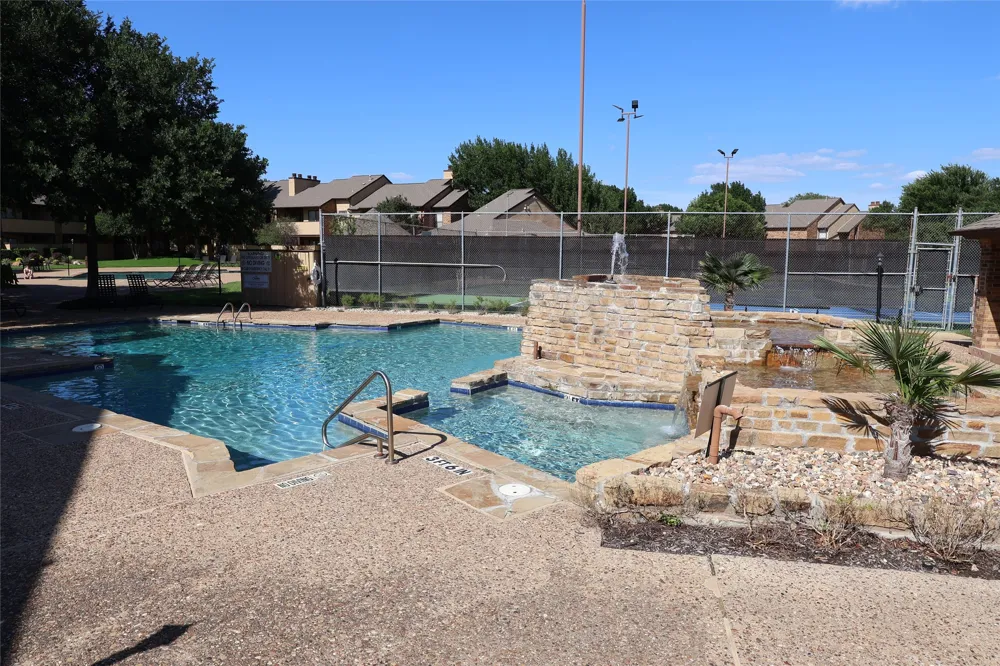 1108 Harwell Drive #1711 Arlington, TX 76011