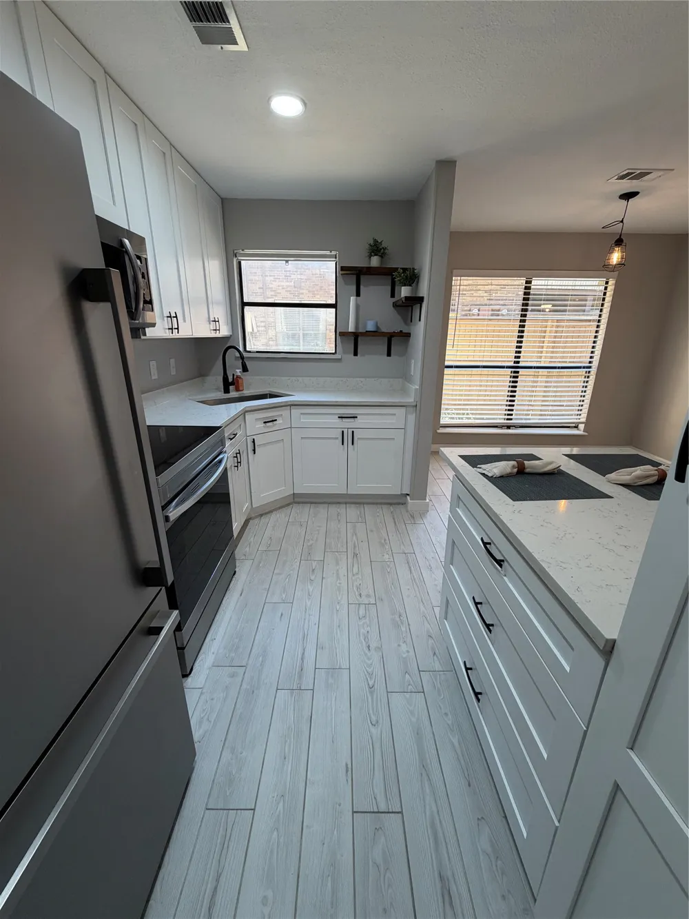 1108 Harwell Drive #1711 Arlington, TX 76011