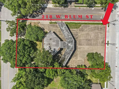 218 W Blum Street