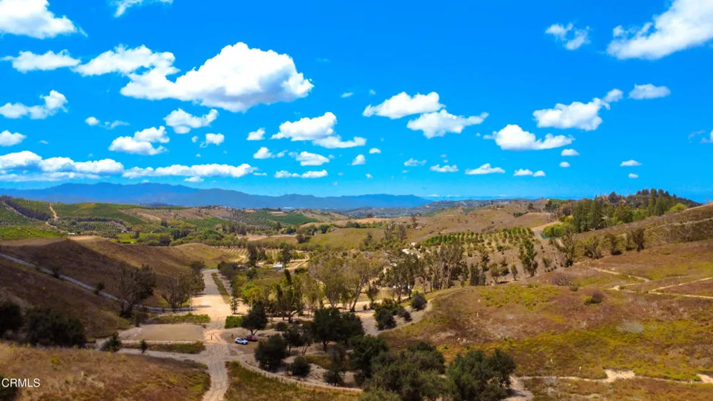 6947 Solano Verde Drive Somis, CA 93066