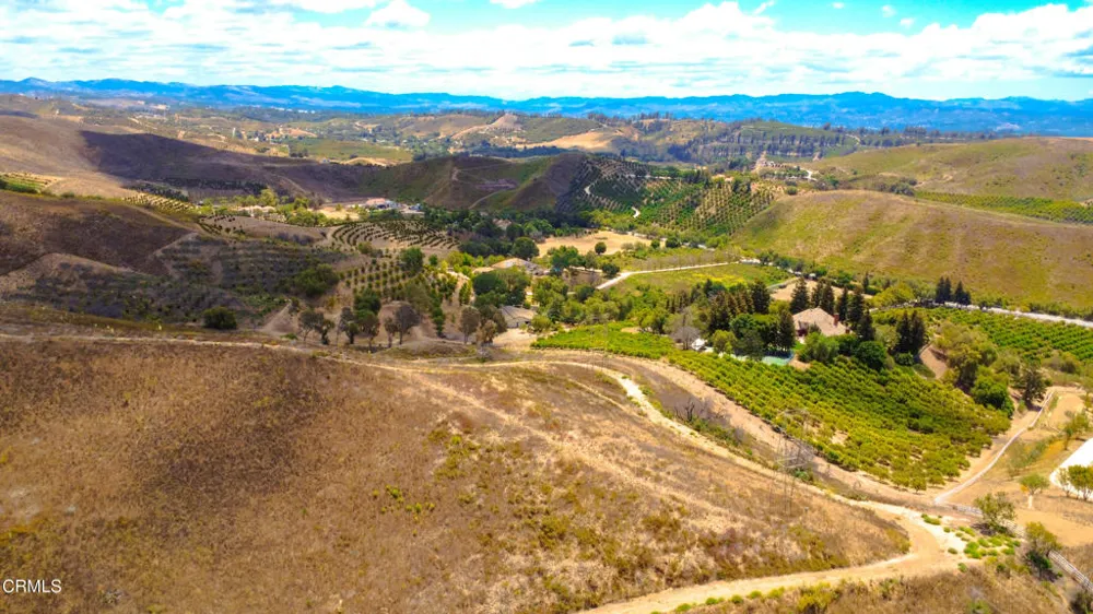 6947 Solano Verde Drive Somis, CA 93066