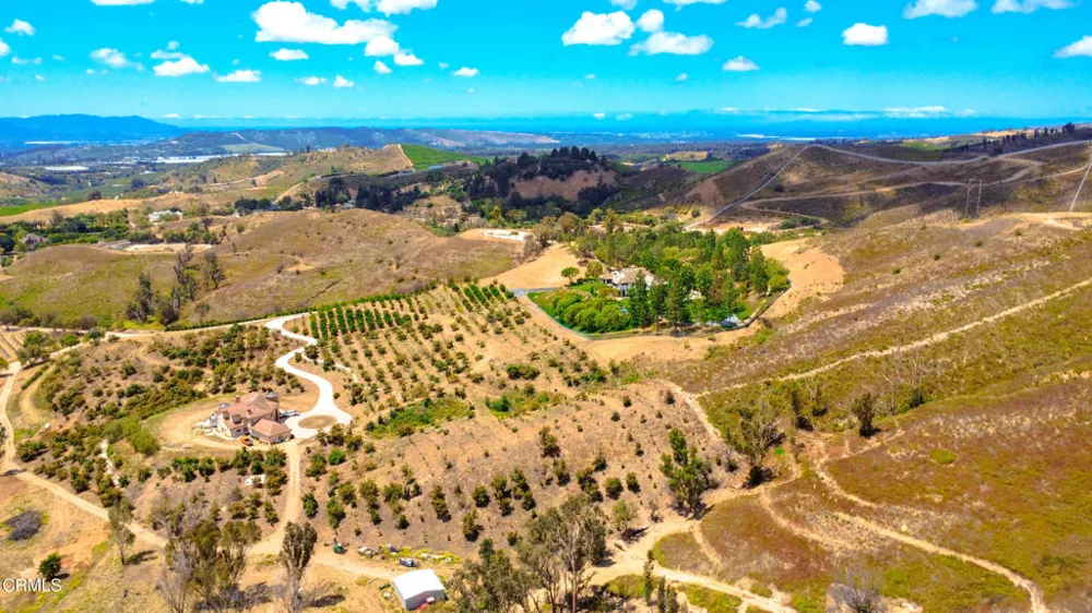 6947 Solano Verde Drive Somis, CA 93066