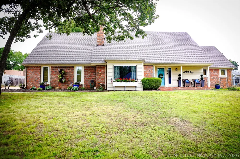18 Dove Tree Wewoka, OK 74884