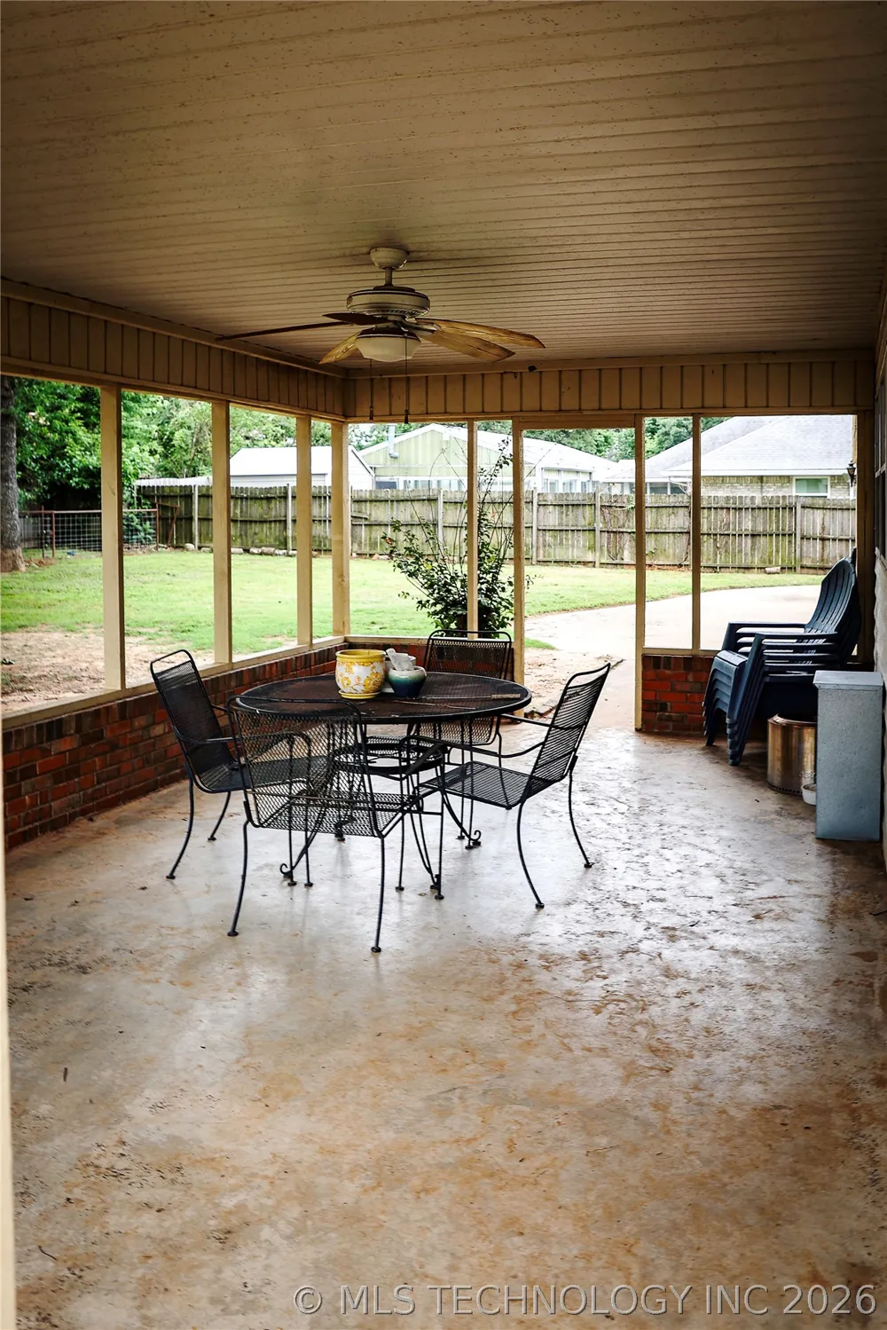18 Dove Tree Wewoka, OK 74884