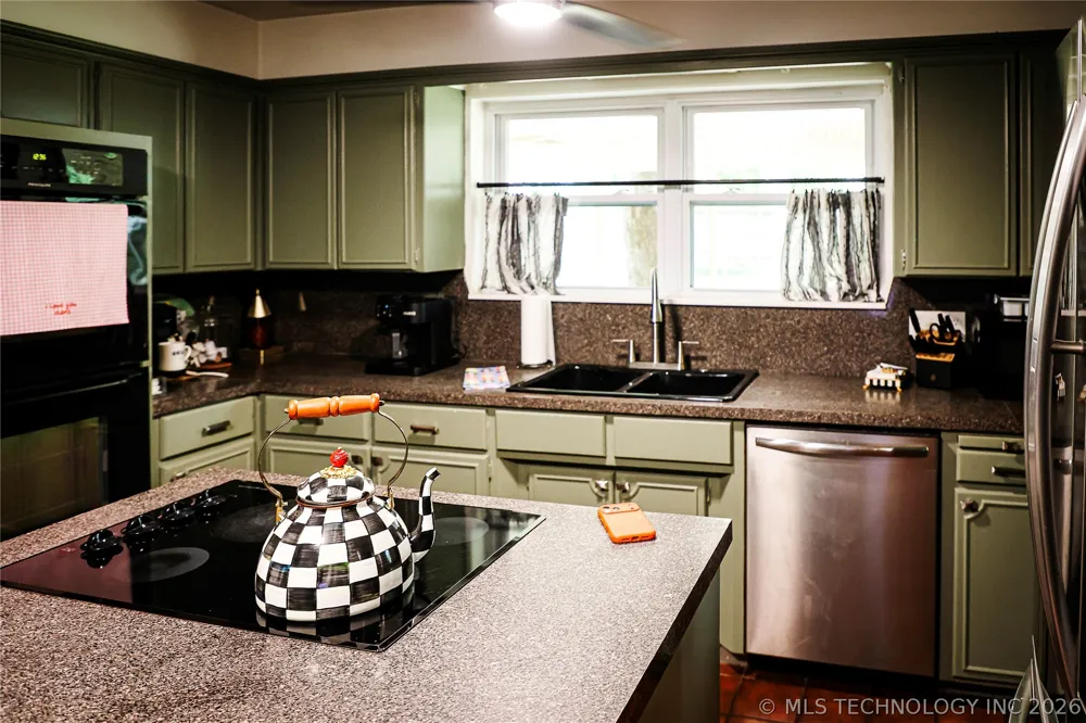 18 Dove Tree Wewoka, OK 74884