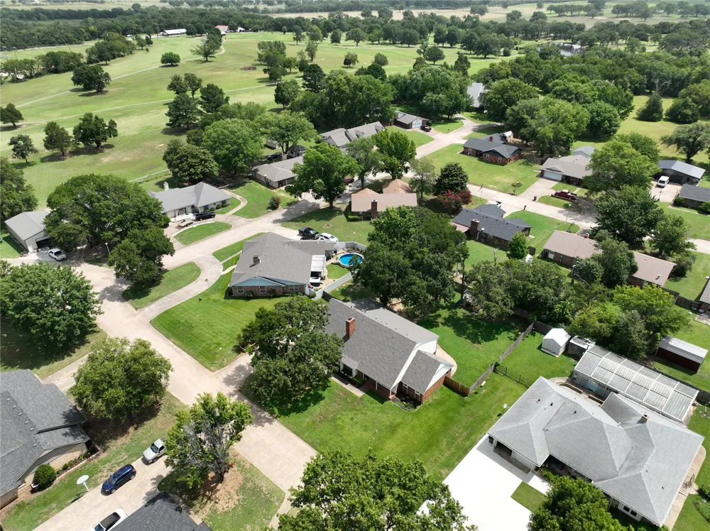 18 Dove Tree Wewoka, OK 74884