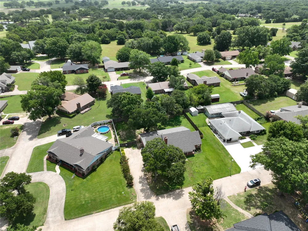 18 Dove Tree Wewoka, OK 74884