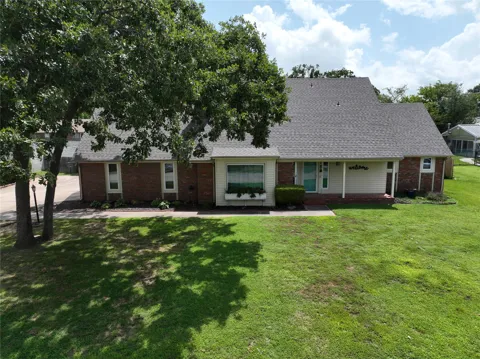 18 Dove Tree