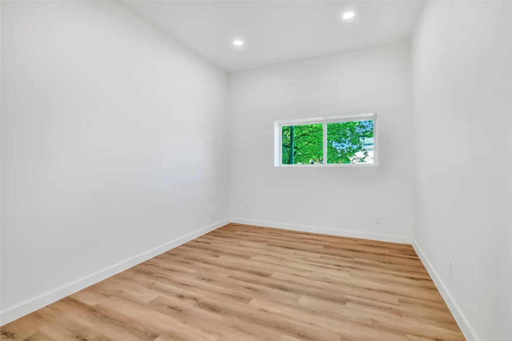 3115 Sabine Street Forest Hill, TX 76119