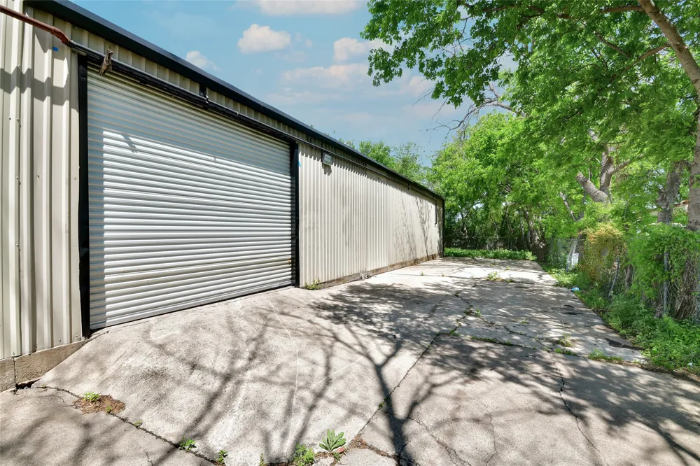 3115 Sabine Street Forest Hill, TX 76119