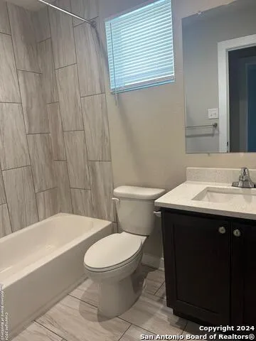 8423 Via Verona Unit 104 San Antonio, TX 78227