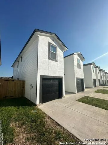 8423 Via Verona Unit 104 San Antonio, TX 78227