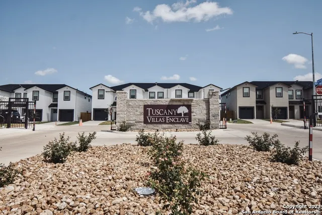 8423 Via Verona Unit 104 San Antonio, TX 78227