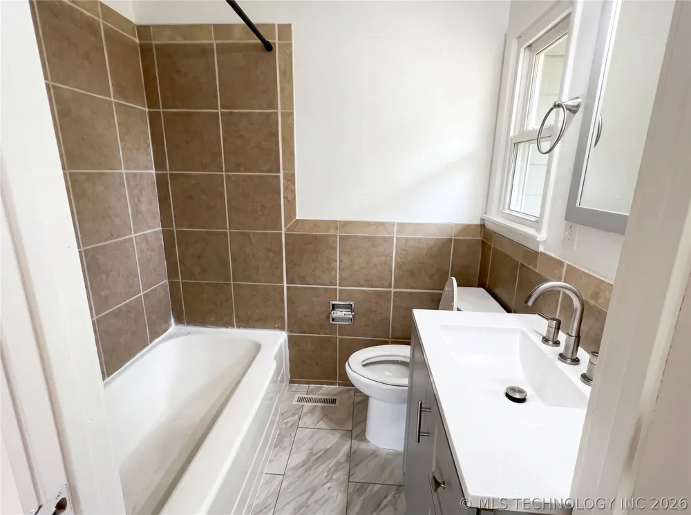 818 W Rush Street Enid, OK 73701