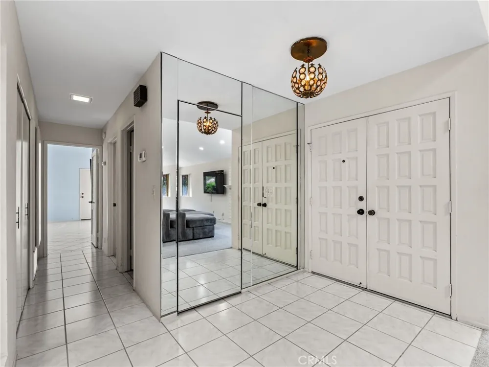 1210 Camino Del Lago San Marcos, CA 92078