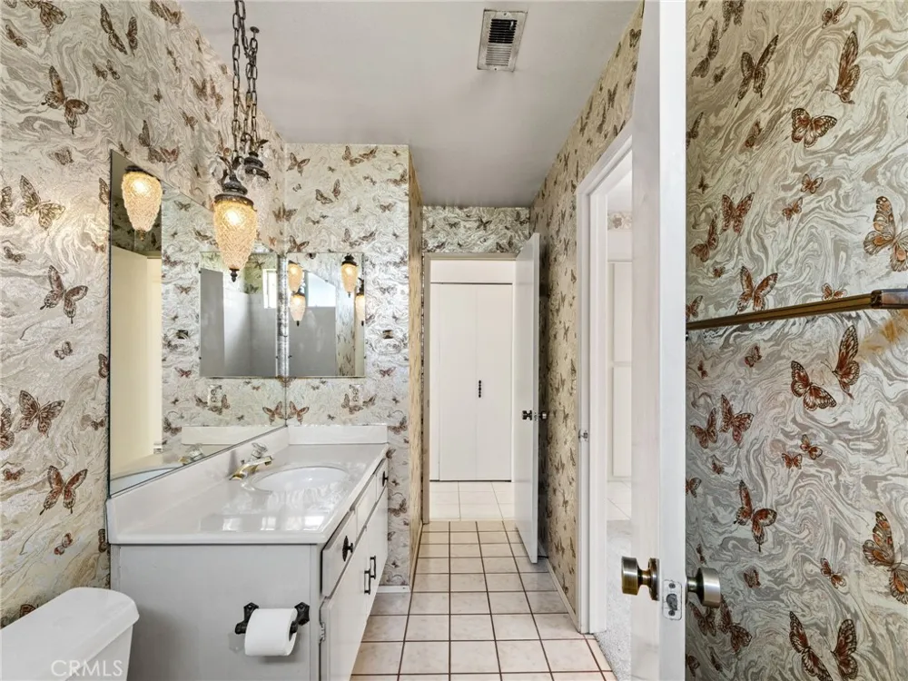 1210 Camino Del Lago San Marcos, CA 92078