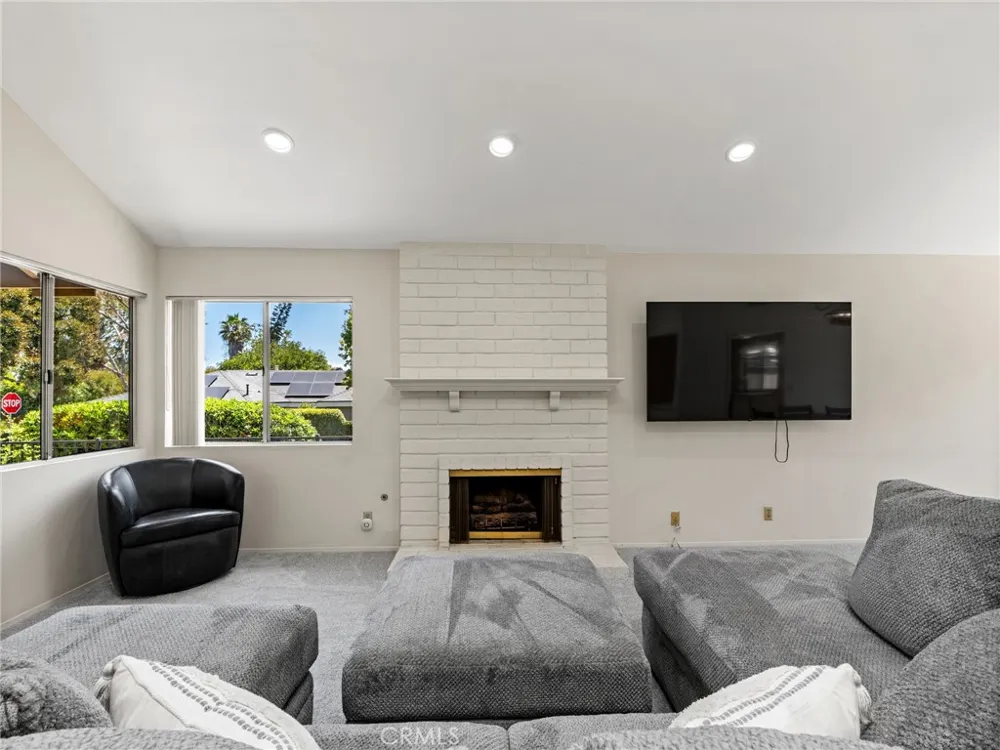1210 Camino Del Lago San Marcos, CA 92078