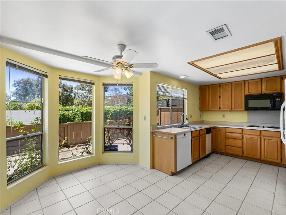 1210 Camino Del Lago San Marcos, CA 92078