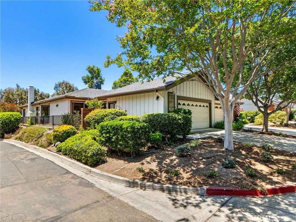 1210 Camino Del Lago San Marcos, CA 92078